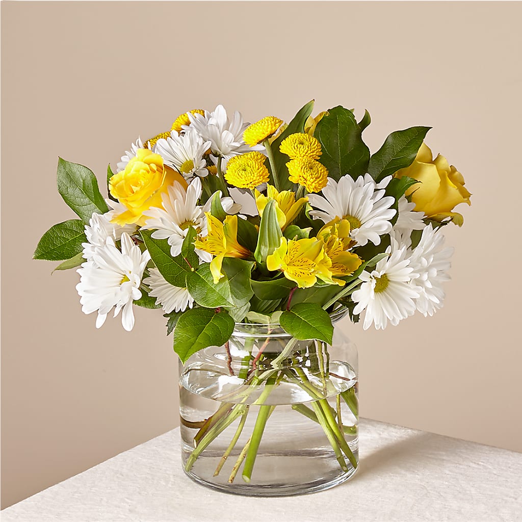 Sunny Sentiments Bouquet – Oaxaca Florist, Gaithersburg MD