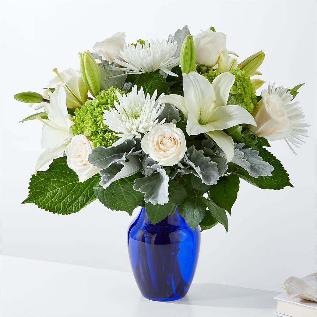 Snowy Dreams Bouquet – Oaxaca Florist, Gaithersburg MD