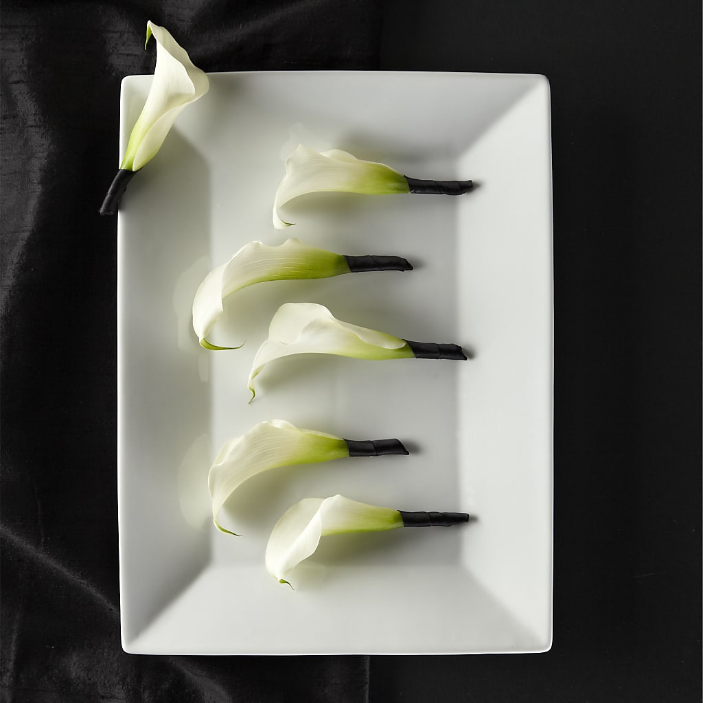 Calla Lily Promise Boutonniere – Oaxaca Florist, Gaithersburg MD