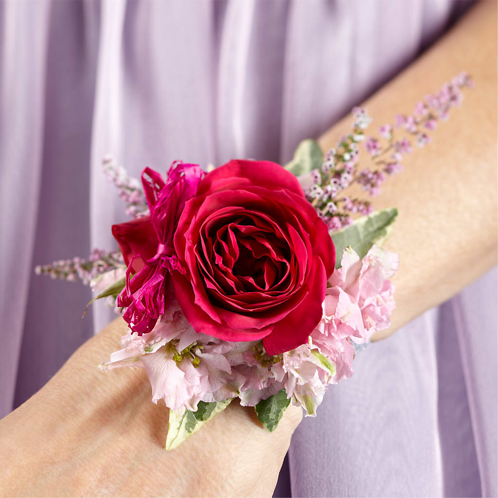 Rose Charm Corsage – Oaxaca Florist, Gaithersburg MD