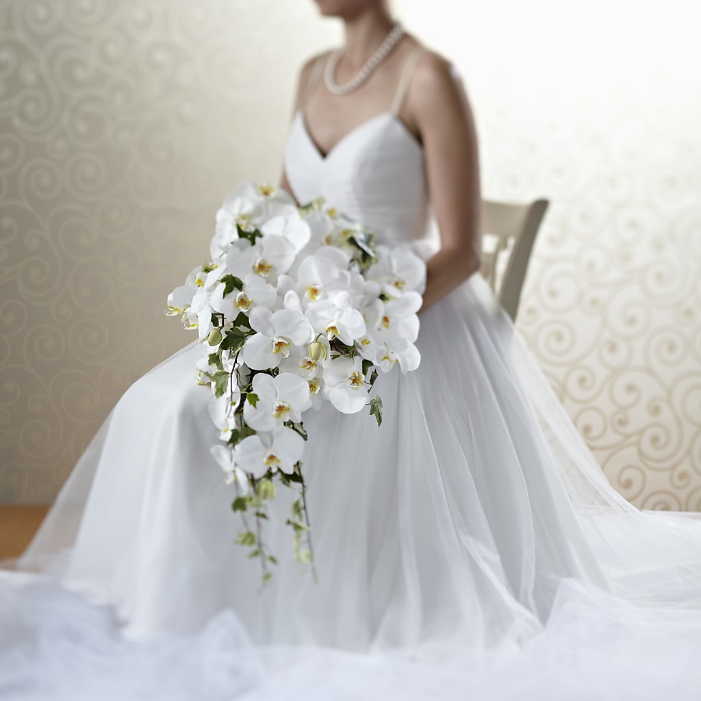 Classic White Bouquet – Oaxaca Florist, Gaithersburg MD
