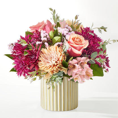 Berry Cobbler Bouquet with Ivory Vase –  Oaxaca Florist, Gaithersburg MD